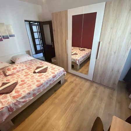 Apartment Dora ซาดาร์ ภายนอก รูปภาพ