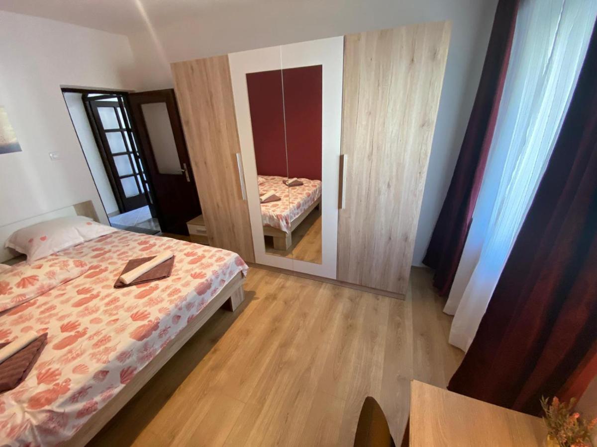 Apartment Dora ซาดาร์ ภายนอก รูปภาพ