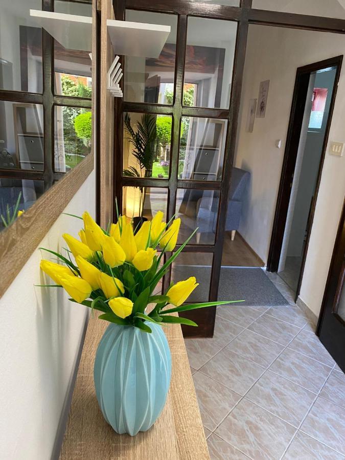 Apartment Dora ซาดาร์ ภายนอก รูปภาพ