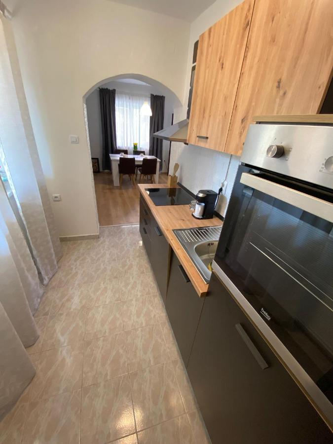 Apartment Dora ซาดาร์ ภายนอก รูปภาพ