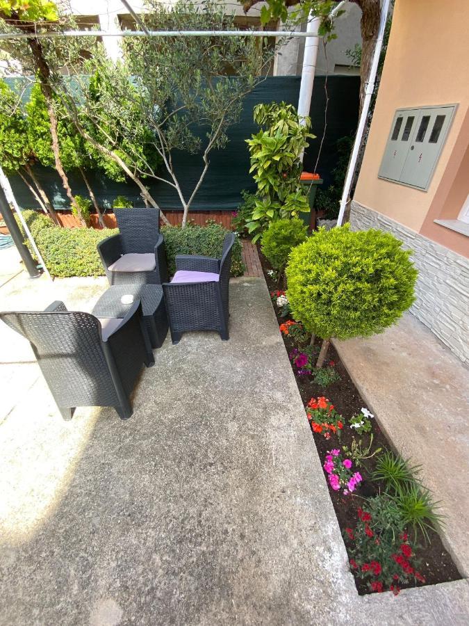 Apartment Dora ซาดาร์ ภายนอก รูปภาพ